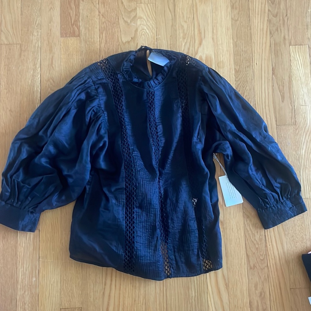 Black Frame blouse